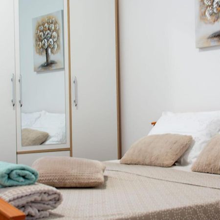 Apartman Karmen Kaštela Eksteriør billede