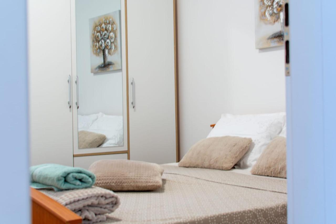 Apartman Karmen Lejlighed Kaštela Eksteriør billede